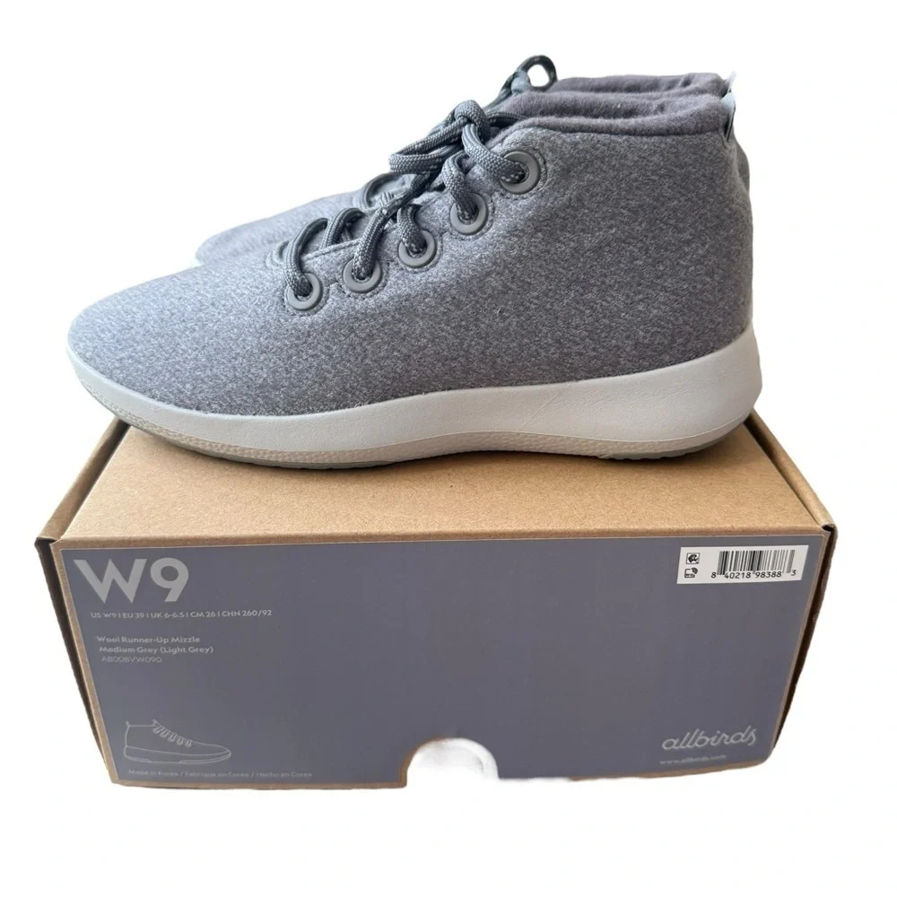 NIB Allbirds Women’s Wool Runner Up Mizzles Shoes in Light Grey in size 9